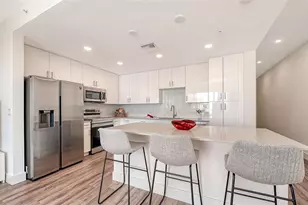 1703 N Tamiami Trl, Sarasota, FL 34234 - Photo 11