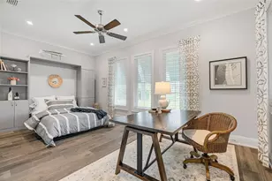 5569 Cape Leyte Dr, Sarasota, FL 34242 - Photo 39