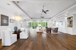 5569 Cape Leyte Dr, Sarasota, FL 34242 - Photo 13