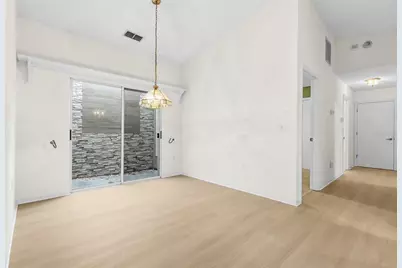 396 Chartley Court S, Sarasota, FL 34232 - Photo 5