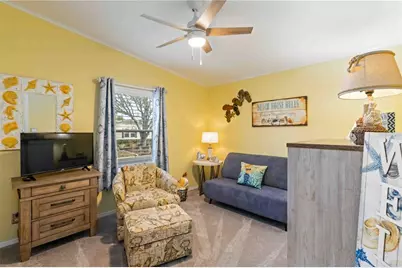 8521 Countess Avenue Circle, Palmetto, FL 34221 - Photo 19