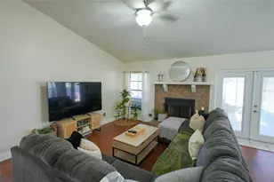 4136 Spring Way Cir, Valrico, FL 33596 - Photo 13