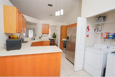 4136 Spring Way Cir, Valrico, FL 33596 - Photo 21
