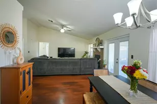 4136 Spring Way Cir, Valrico, FL 33596 - Photo 35