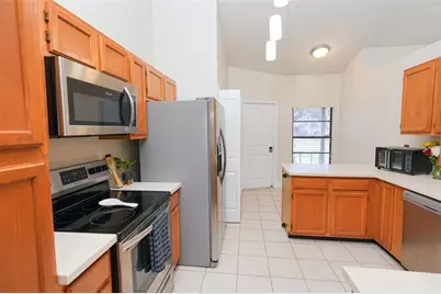 4136 Spring Way Cir, Valrico, FL 33596 - Photo 17