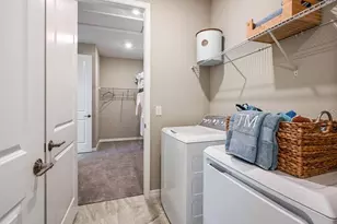 6917 Prairie Oak Wy, Nokomis, FL 34275 - Photo 13