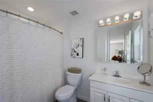 2412 Avenue B, Bradenton Beach, FL 34217 - Photo 45