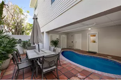 2412 Avenue B, Bradenton Beach, FL 34217 - Photo 7