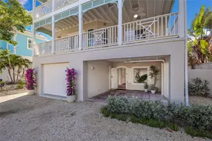 2412 Avenue B, Bradenton Beach, FL 34217 - Photo 5