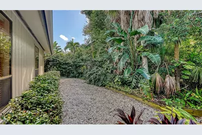 5345 Siesta Court, Sarasota, FL 34242 - Photo 23