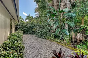 5345 Siesta Ct, Sarasota, FL 34242 - Photo 23