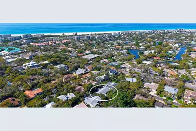 5345 Siesta Court, Sarasota, FL 34242 - Photo 3