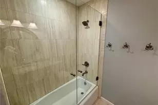 378 Springdale Dr, Bradenton, FL 34210 - Photo 19