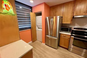 378 Springdale Dr, Bradenton, FL 34210 - Photo 7