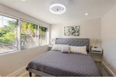 4925 Remington Drive, Sarasota, FL 34234 - Photo 23