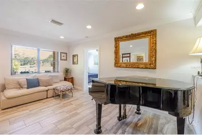 4925 Remington Drive, Sarasota, FL 34234 - Photo 5