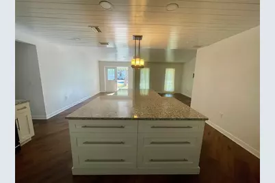 1330 S Jefferson Avenue, Sarasota, FL 34239 - Photo 9