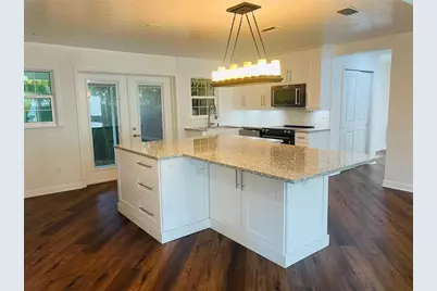 1330 S Jefferson Avenue, Sarasota, FL 34239 - Photo 11