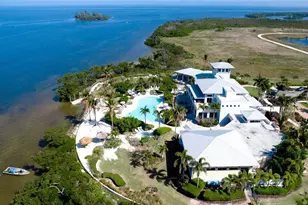 379 Aruba Cir, Bradenton, FL 34209 - Photo 51