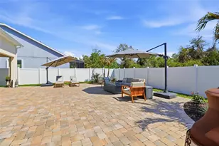 5225 Asher Ct, Sarasota, FL 34232 - Photo 43