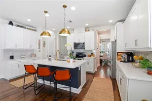 5225 Asher Ct, Sarasota, FL 34232 - Photo 11