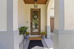 5225 Asher Ct, Sarasota, FL 34232 - Photo 3