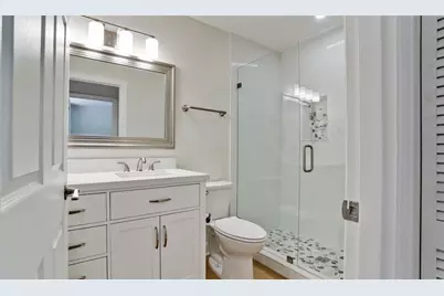 542 542 Lakeside Drive #542, Bradenton, FL 34210 - Photo 15