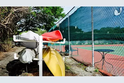 542 542 Lakeside Drive #542, Bradenton, FL 34210 - Photo 13