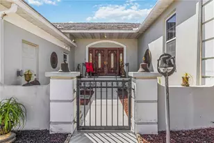 4820 61st Ave Dr W, Bradenton, FL 34210 - Photo 3