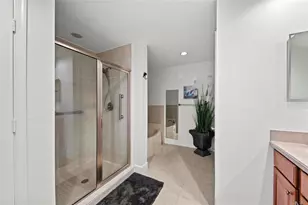 808 3rd Ave W, Bradenton, FL 34205 - Photo 27