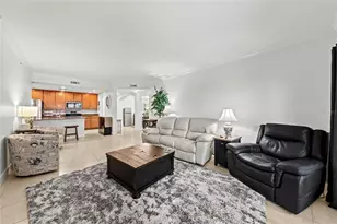 808 3rd Ave W, Bradenton, FL 34205 - Photo 9