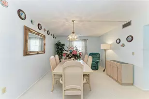 3983 Maceachen Blvd, Sarasota, FL 34233 - Photo 3