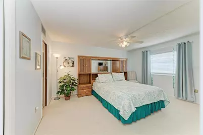 3983 Maceachen Boulevard #424, Sarasota, FL 34233 - Photo 21