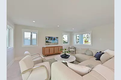 303 55th Street, Holmes Beach, FL 34217 - Photo 7