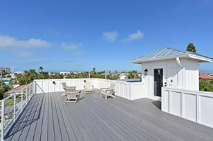 303 55th St, Holmes Beach, FL 34217 - Photo 33