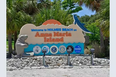 303 55th Street, Holmes Beach, FL 34217 - Photo 59