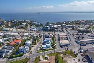 303 55th St, Holmes Beach, FL 34217 - Photo 57