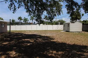 5911 7th Ave Dr W, Bradenton, FL 34209 - Photo 39