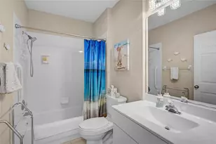 414 Laurel Lake Dr, Venice, FL 34292 - Photo 19