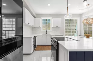 3941 Hamilton Club Cir, Sarasota, FL 34242 - Photo 17