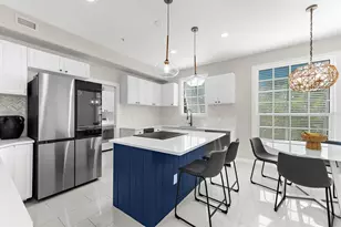 3941 Hamilton Club Cir, Sarasota, FL 34242 - Photo 9