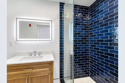 5421 Communications Parkway #58, Lakewood Ranch, FL 34240 - Photo 9