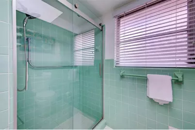 5354 Shadow Lawn Drive, Sarasota, FL 34242 - Photo 27