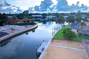 5354 Shadow Lawn Dr, Sarasota, FL 34242 - Photo 3