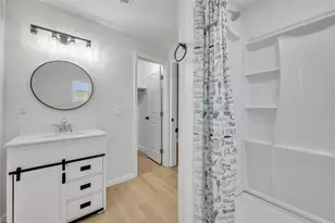 2216 Cherbourg Ct, Orlando, FL 32808 - Photo 23