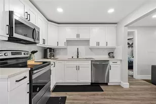 5135 Old Bradenton Rd, Sarasota, FL 34234 - Photo 13