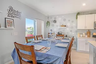 5912 Laurelcrest Gln, Palmetto, FL 34221 - Photo 7