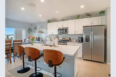 5912 Laurelcrest Glen, Palmetto, FL 34221 - Photo 5