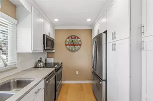 6750 Gulf of Mexico Dr, Longboat Key, FL 34228 - Photo 17