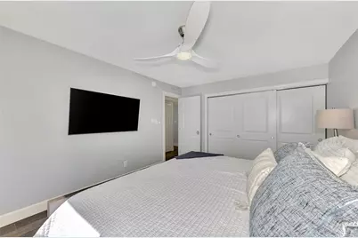 4410 Exeter Drive #204, Longboat Key, FL 34228 - Photo 25